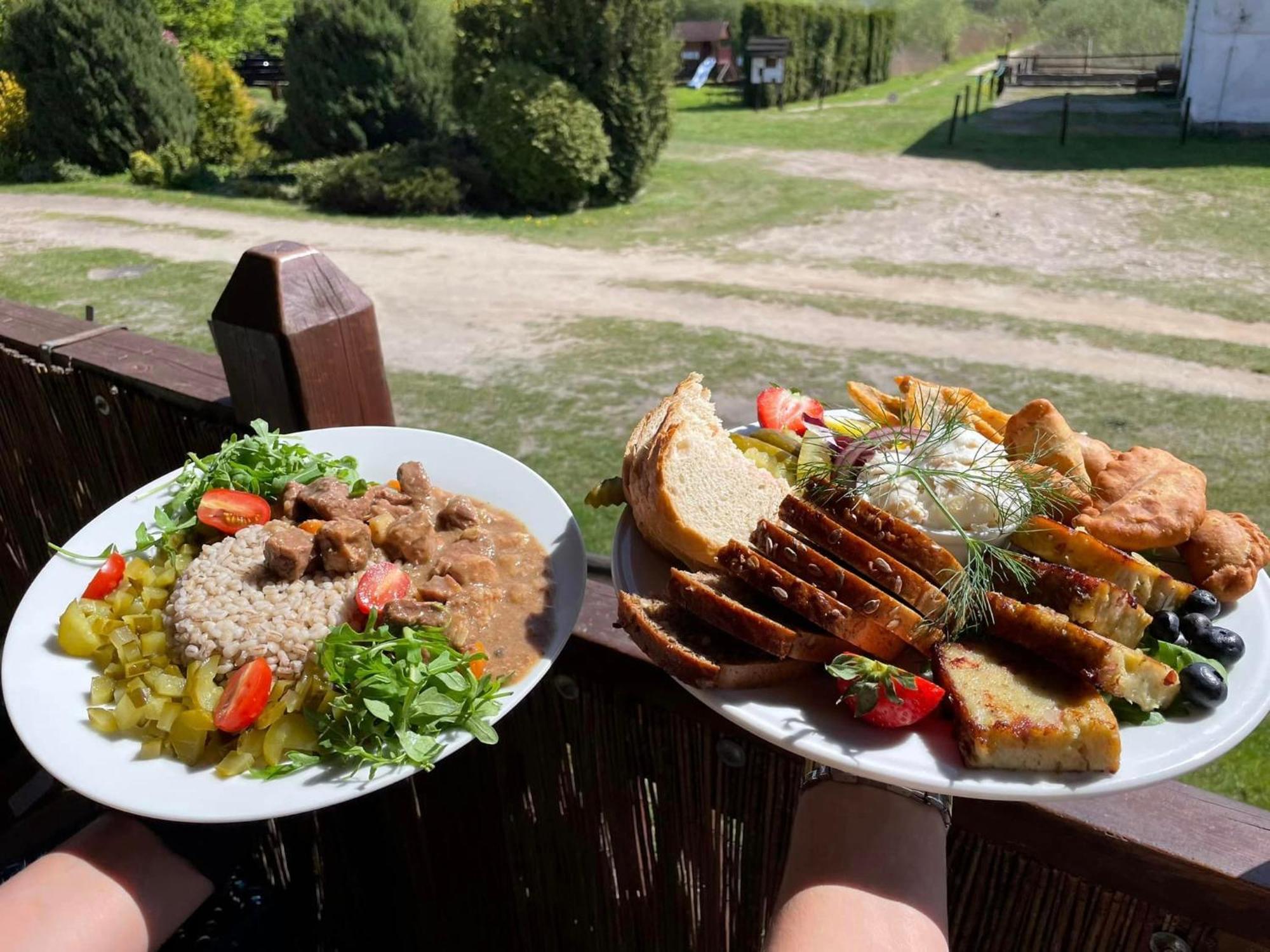 Folwark Luknajno Nad Jeziorem Sniardwy Gospoda Dziedzictwo Kulinarne Warmia-Mazury Mikołajki Exterior foto